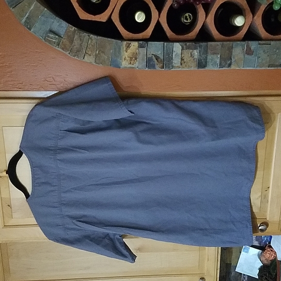 Carhartt Gray V-Neck Short Sleeve Scrub Top - Picture 5 of 5